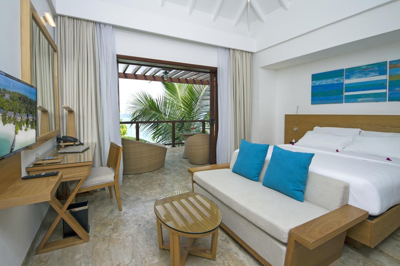 Summer Island Maldives Resort Reethi Rah Exterior photo